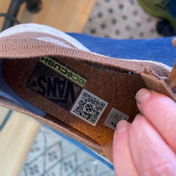Vans Sneakers - 8.5 carmel brown - Picture 6 of 7